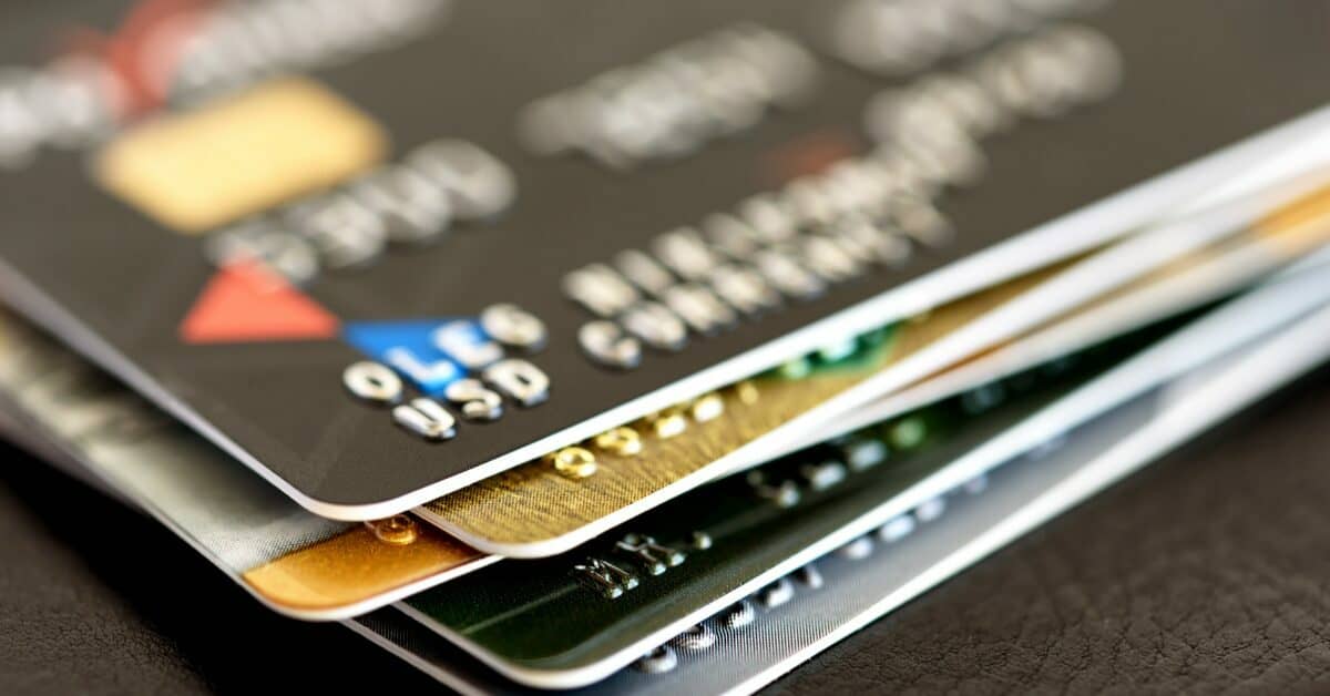 Using Credit Cards Wisely - Featured